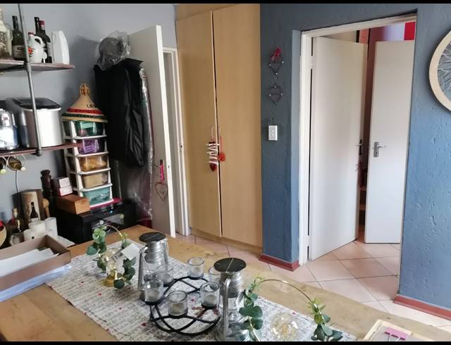 2 BEDROOM TOWNHOUSE FOR SALE IN GLEN MARAIS